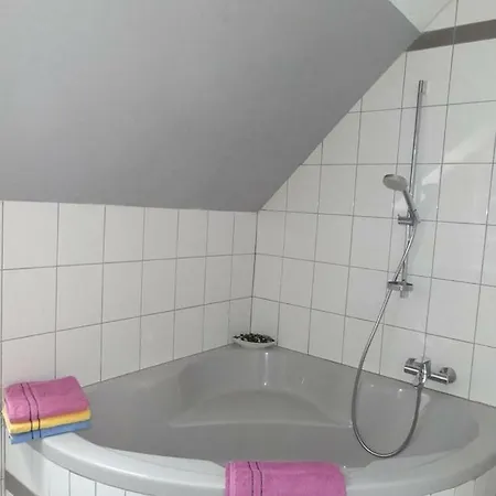 Apartment Polsterrinne *
