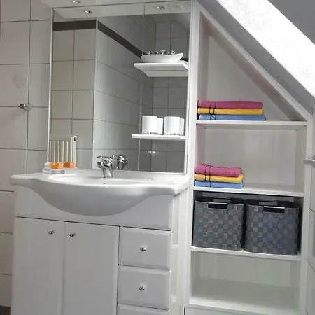 Polsterrinne Apartment *